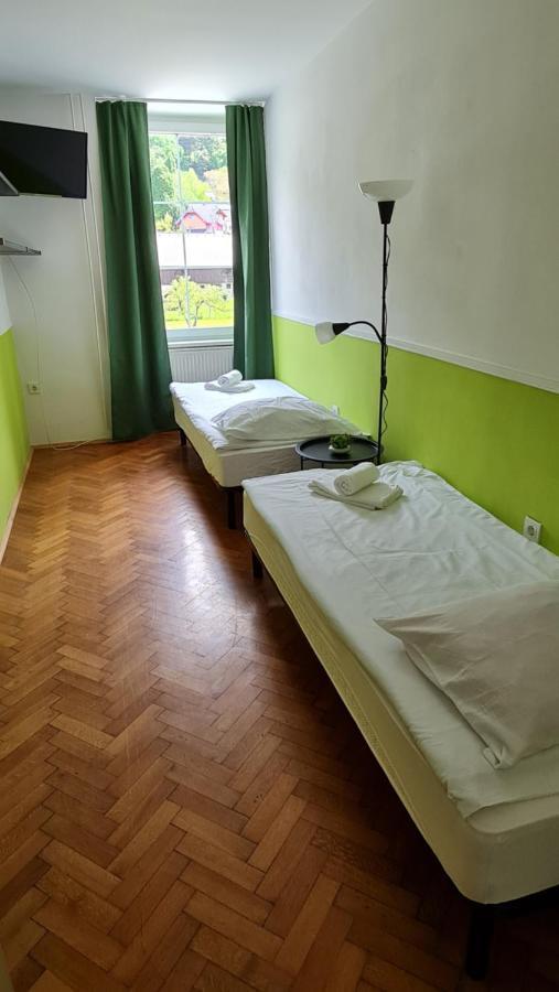 Guesthouse Osvald Zirovnica Exterior foto