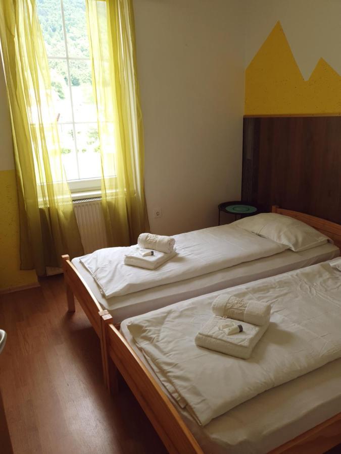 Guesthouse Osvald Zirovnica Exterior foto